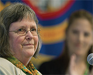 Le Conseil de l'ACPPU a rendu hommage à la lauréate du prix Sarah-Shorten, Maureen Shaw, lors d'une cérémonie tenue le 5 mai à Ottawa.